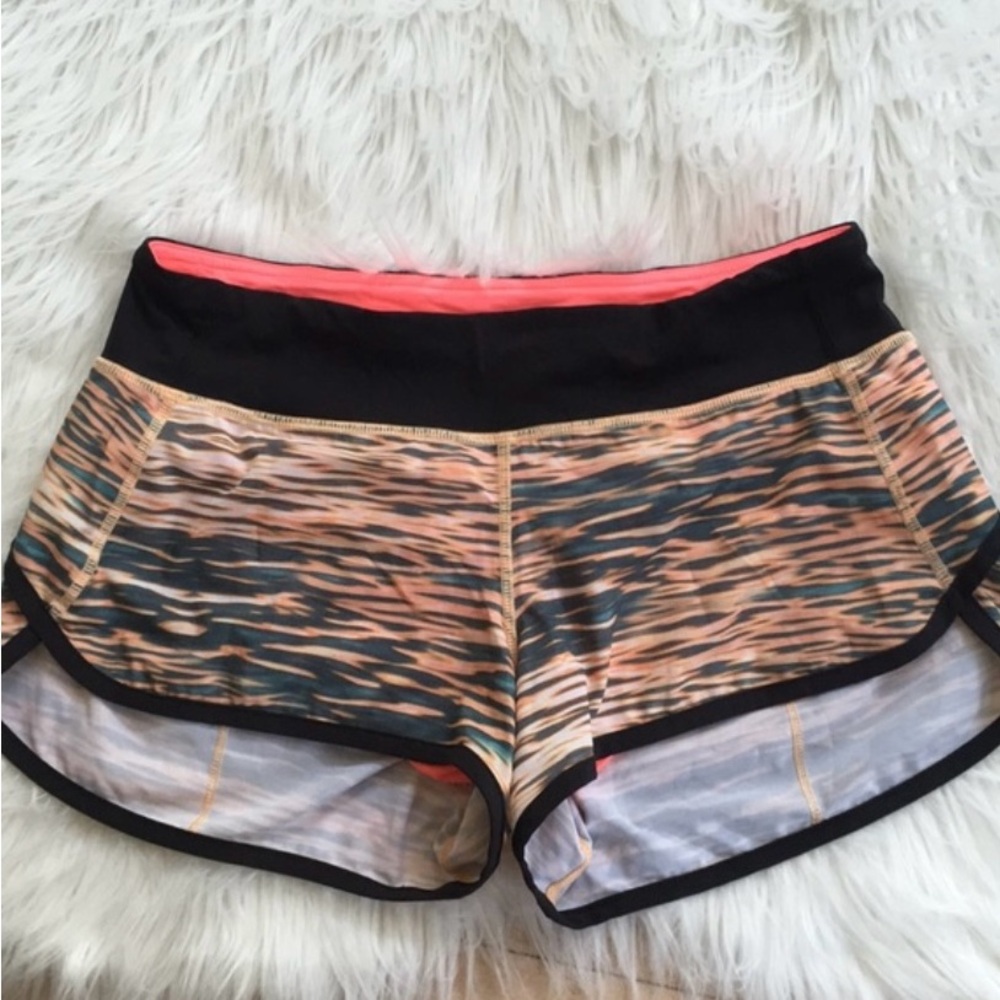 Lululemon Multicolor Patterned Top - image 6